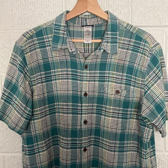 Patagonia men’s Puckerware Shirt SEERSUCKER BLEND BUTTON DOWN SIZE Large - Picture 5 of 10